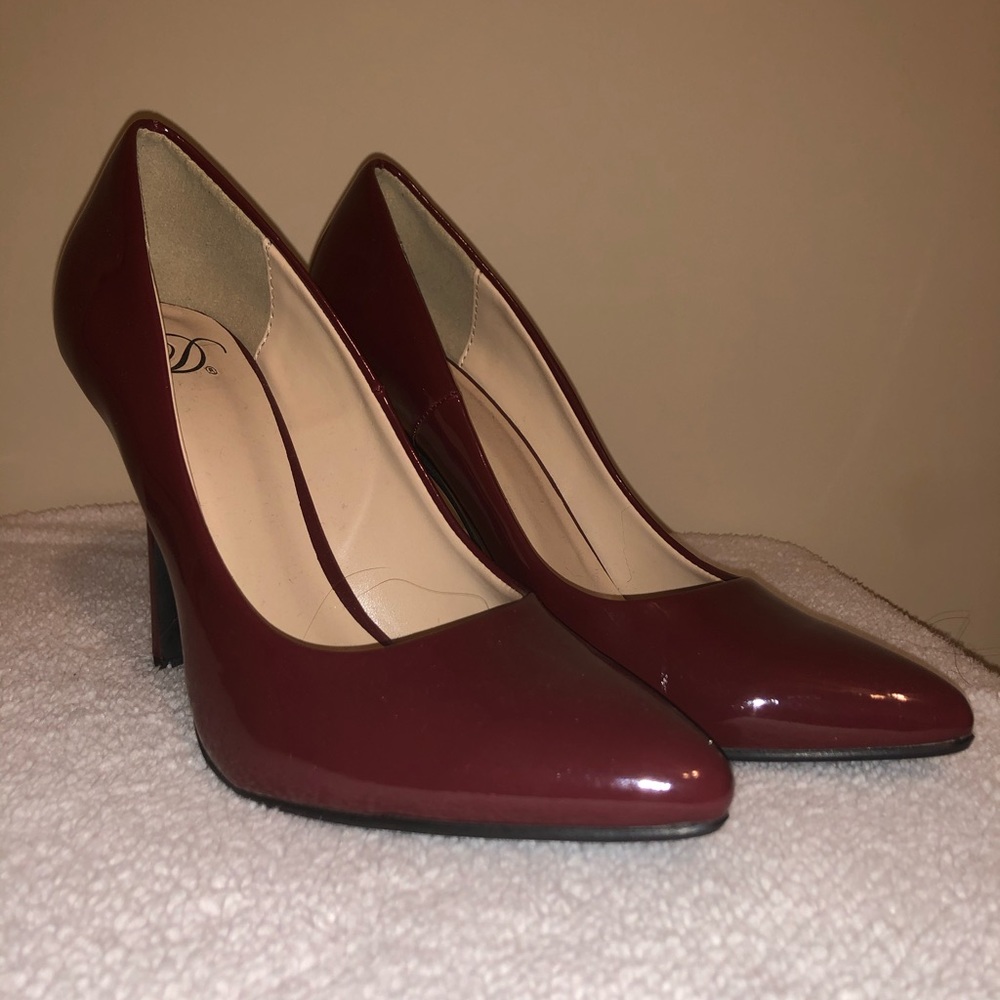 Burgundy heels